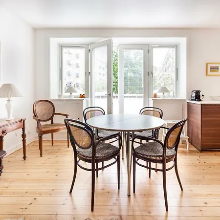 Beautiful 1 Bedroom With Terrace Копенгаген