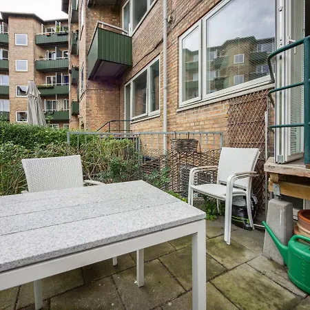 Апартаменты Beautiful 1 Bedroom With Terrace *